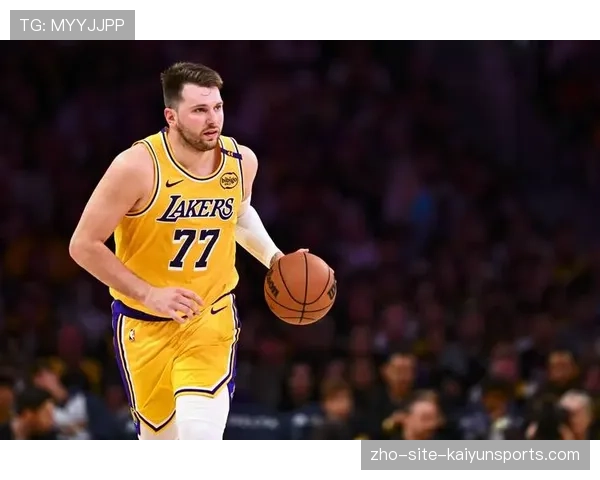 此役东契奇表现出色，单场得分再创新高并追平奥胖纪录